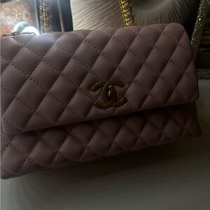 Chanel Blush Quilted Shoulder Bag with Gold Chain